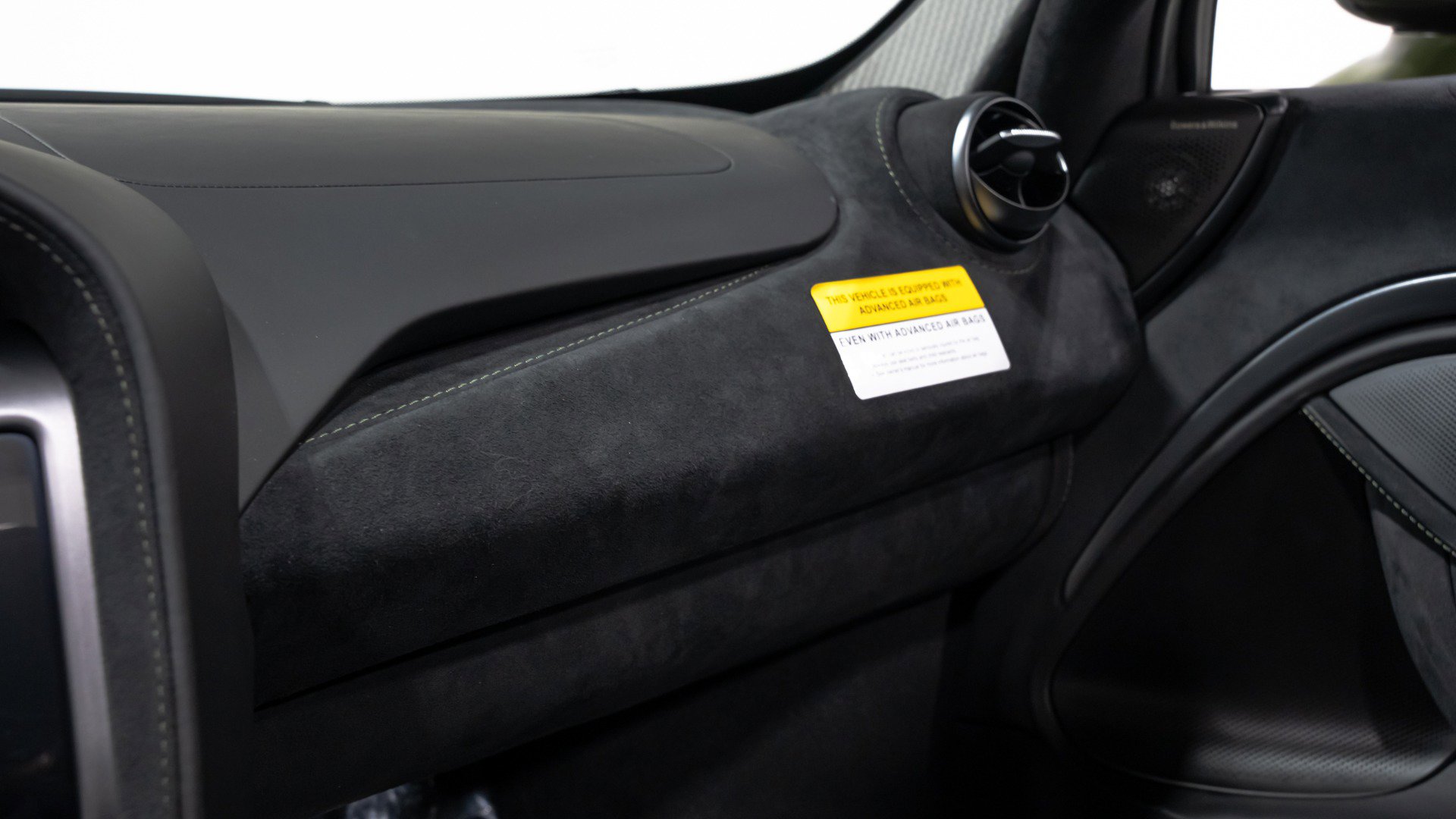 Used 2026 McLaren 750S image 55