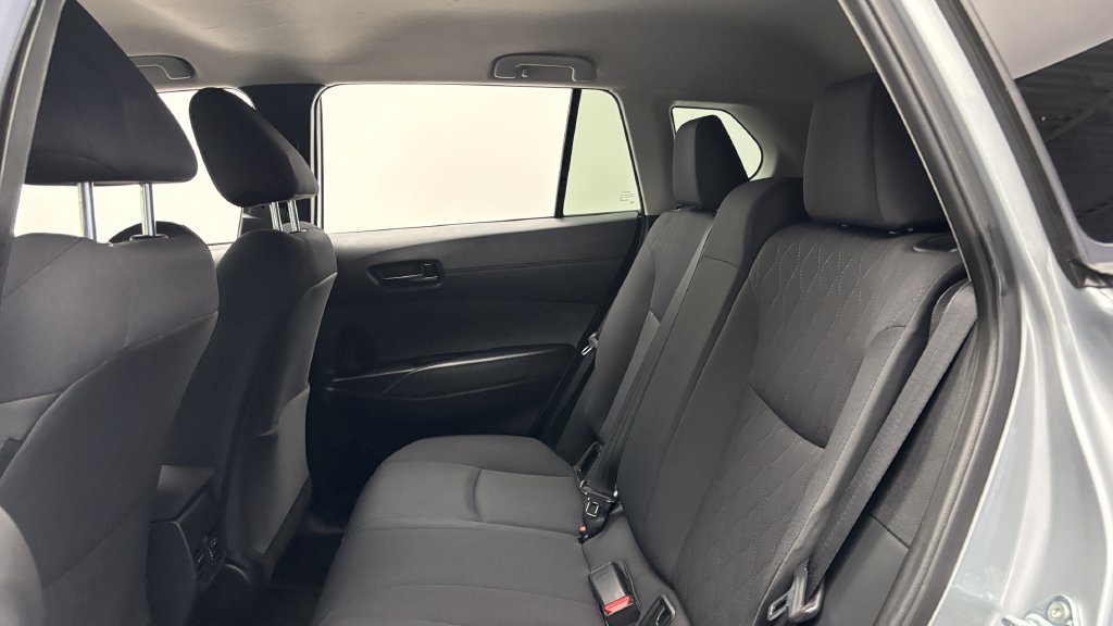 Certified 2026 Toyota Corolla Cross LE FWD image 31