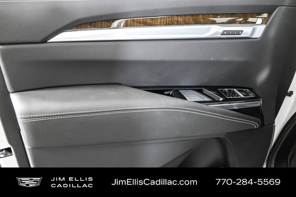 Certified 2025 Cadillac Escalade Sport Platinum w/ LPO, Floor Liner Package image 14