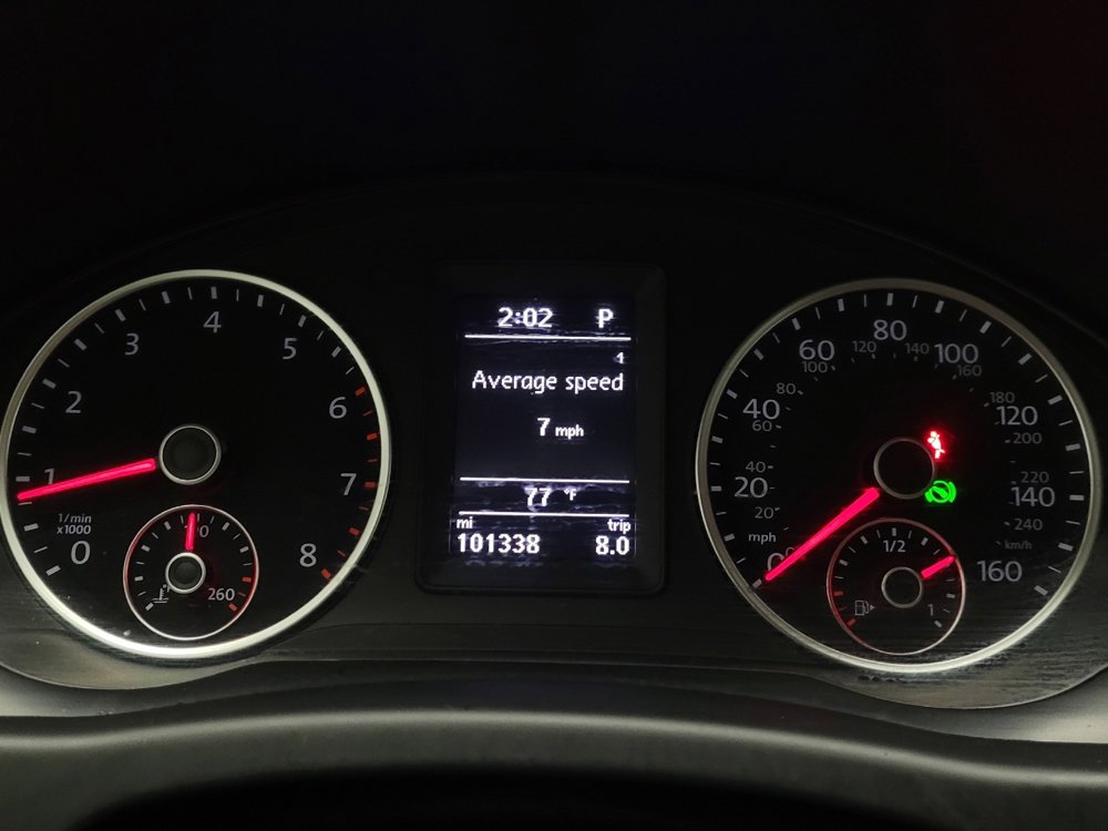 Used 2016 Volkswagen Tiguan S image 23