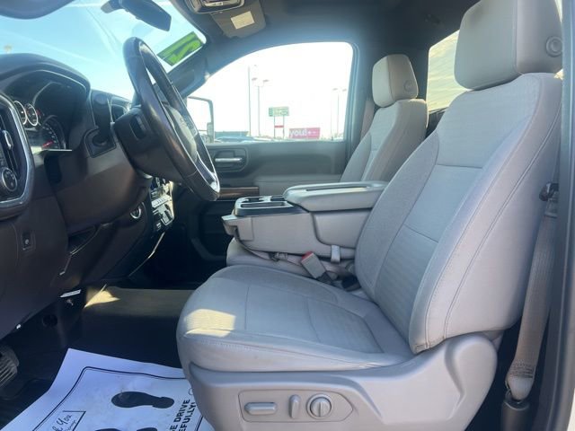 Used 2021 Chevrolet Silverado 2500 LT w/ Convenience Package image 16