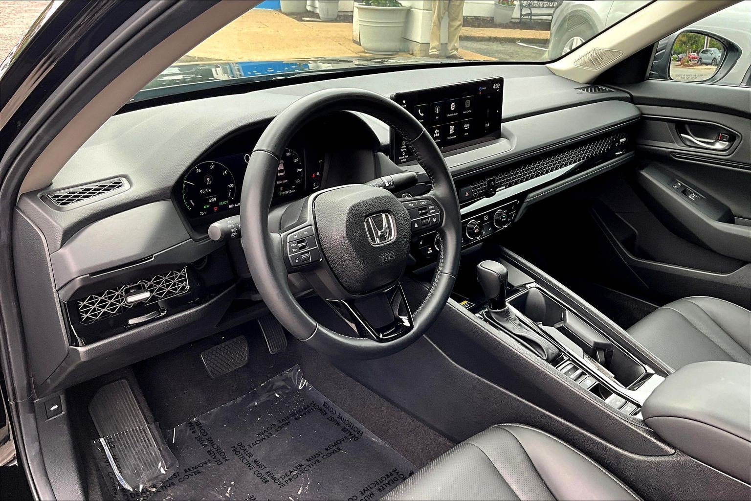 Certified 2025 Honda Accord EX-L image 13