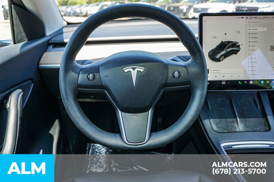 Used 2021 Tesla Model Y Long Range AWD/4WD image 28