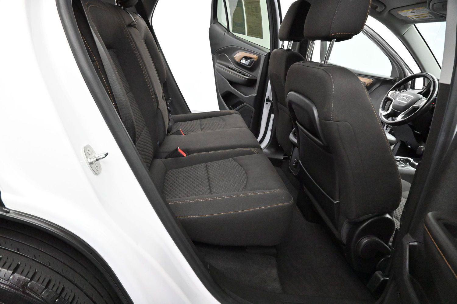 Used 2020 GMC Terrain SLE w/ Driver Convenience Package AWD/4WD image 30