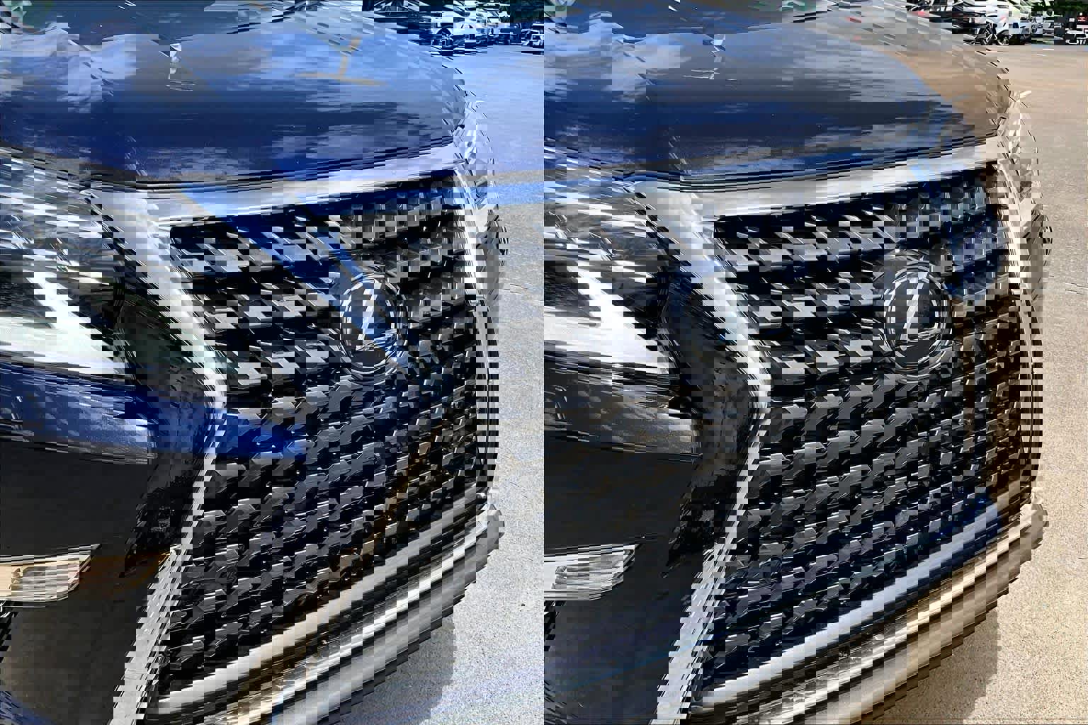 Used 2021 Lexus GX 460 Luxury w/ Sport Design Package image 27