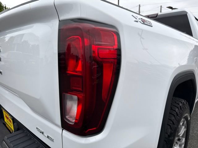 Used 2023 GMC Sierra 1500 SLE AWD/4WD image 13