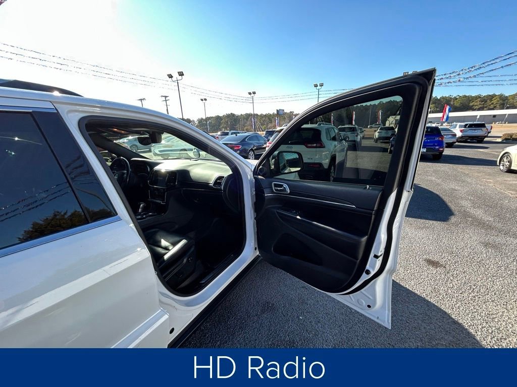 Used 2021 Jeep Grand Cherokee Limited w/ Luxury Group II image 24