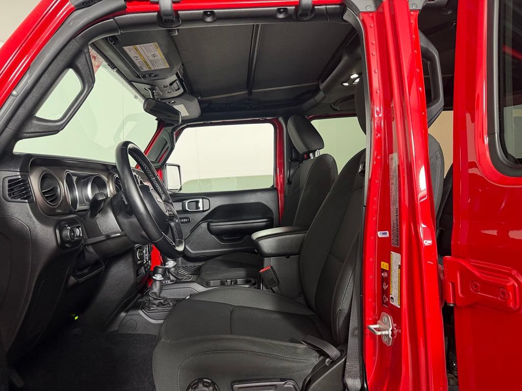 Used 2021 Jeep Wrangler Unlimited Sport AWD/4WD image 23