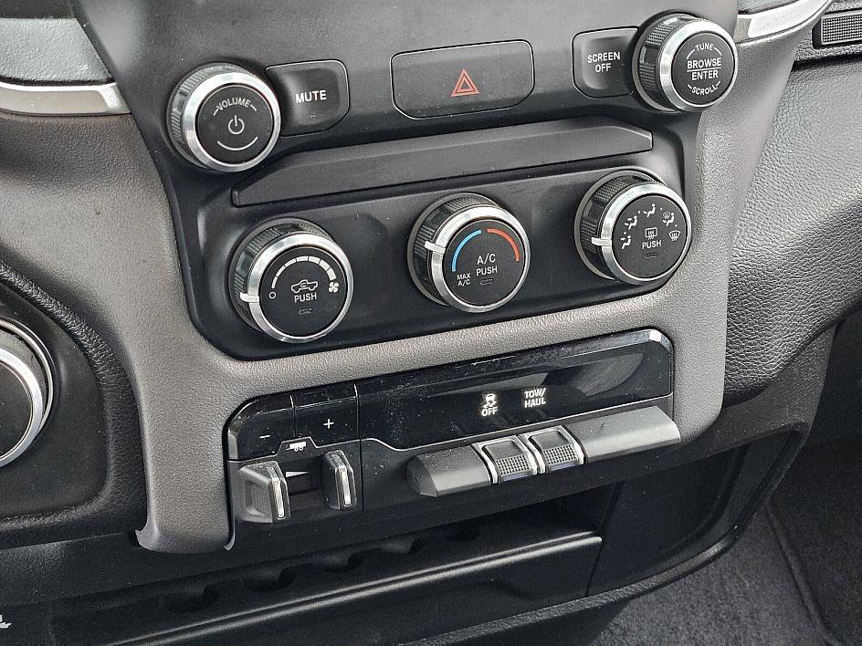 Used 2024 RAM 2500 Big Horn image 23