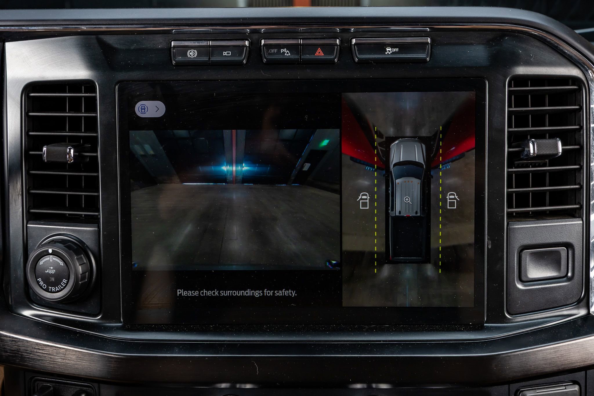 Used 2023 Ford F450 Lariat w/ Lariat Ultimate Package image 25