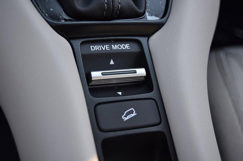 New 2026 Honda HR-V LX image 16