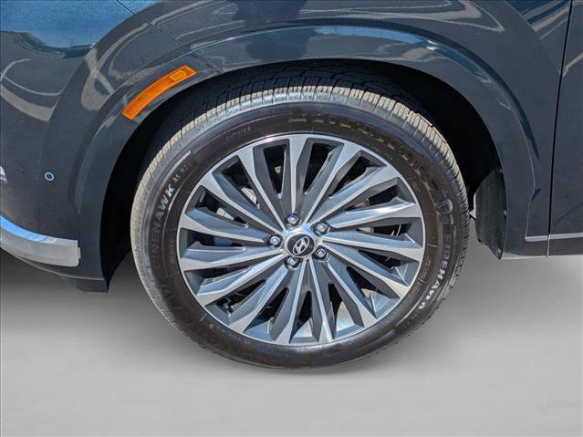 Used 2024 Hyundai Palisade Calligraphy image 23