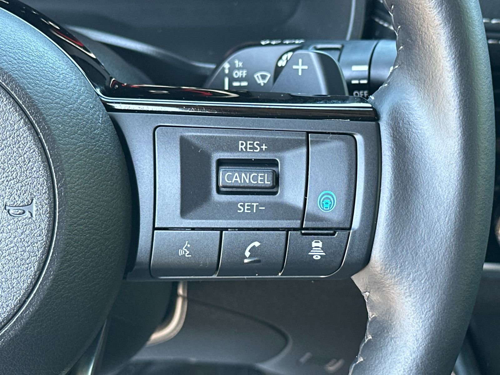 Used 2024 Nissan Rogue Platinum w/ Platinum Premium Package image 26