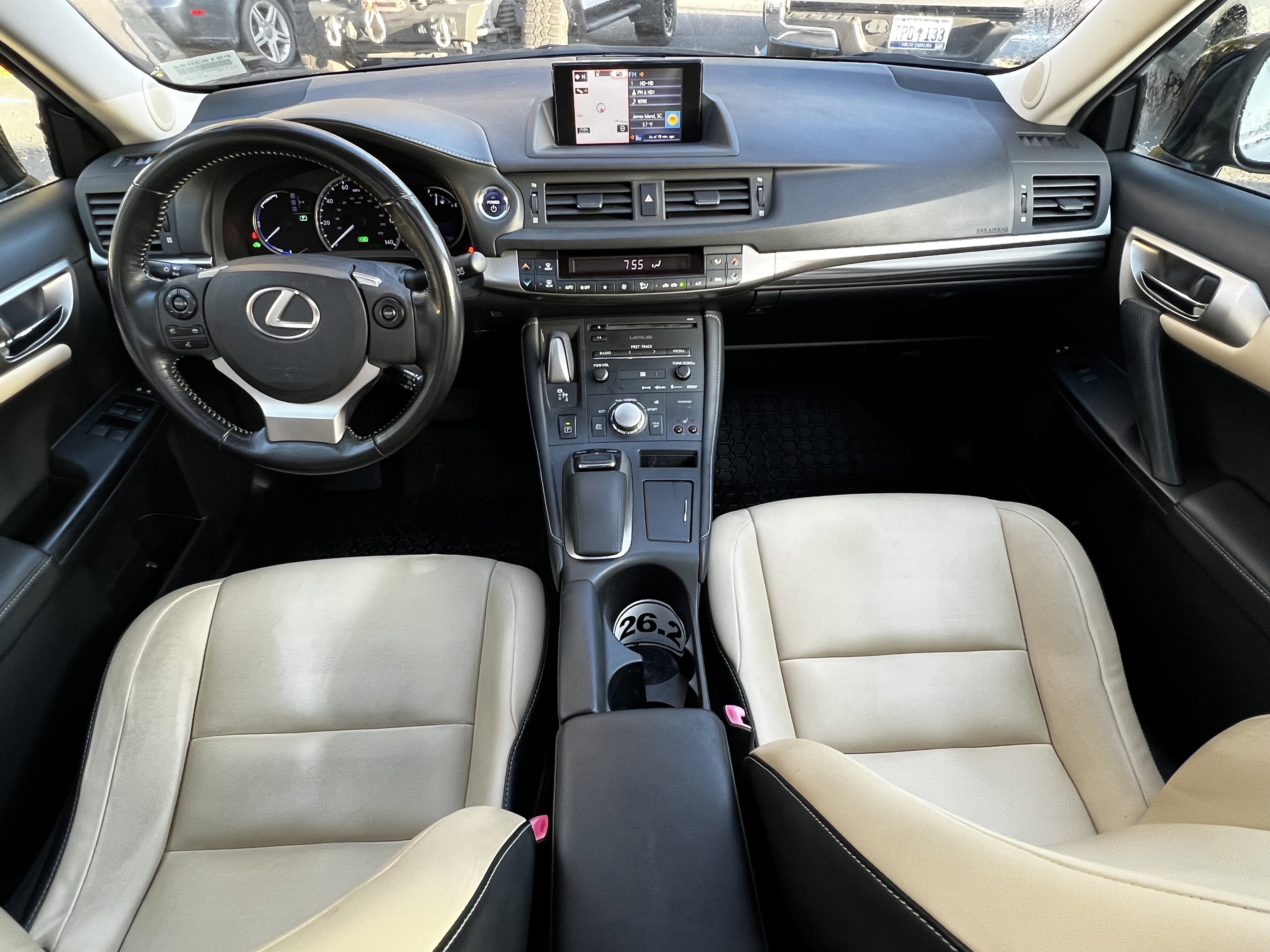 Used 2015 Lexus CT 200h w/ Navigation Package image 36