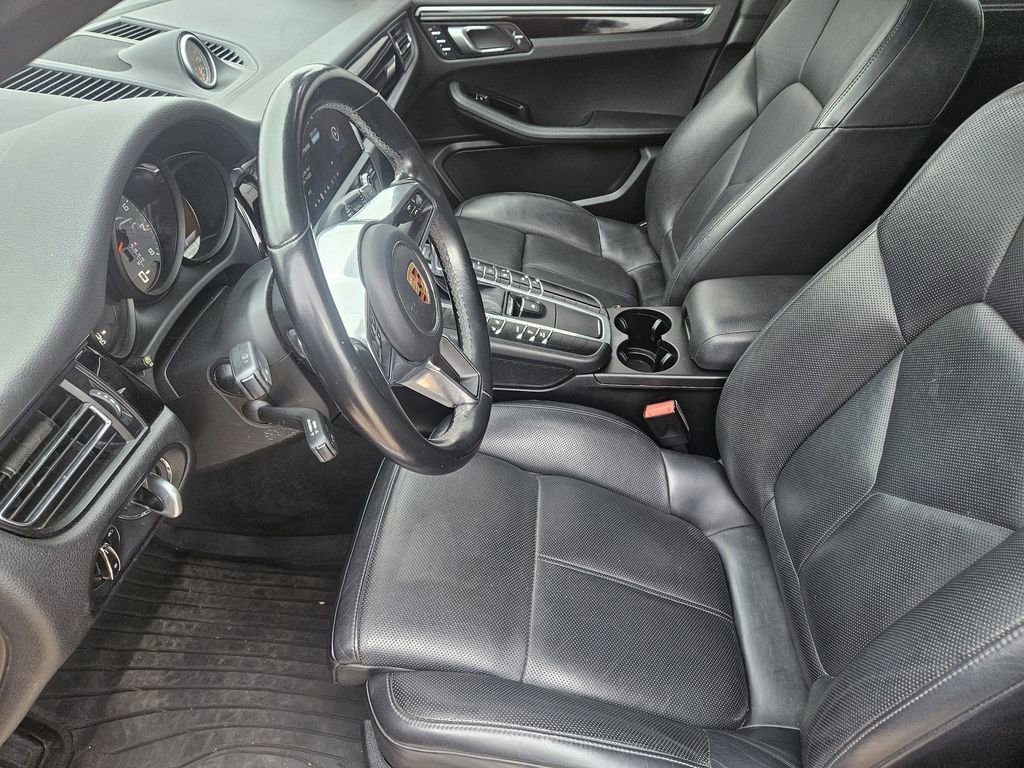 Used 2020 Porsche Macan S image 15