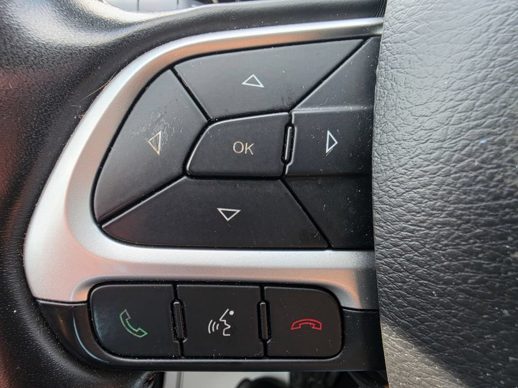 Used 2020 Jeep Compass Limited AWD/4WD image 22