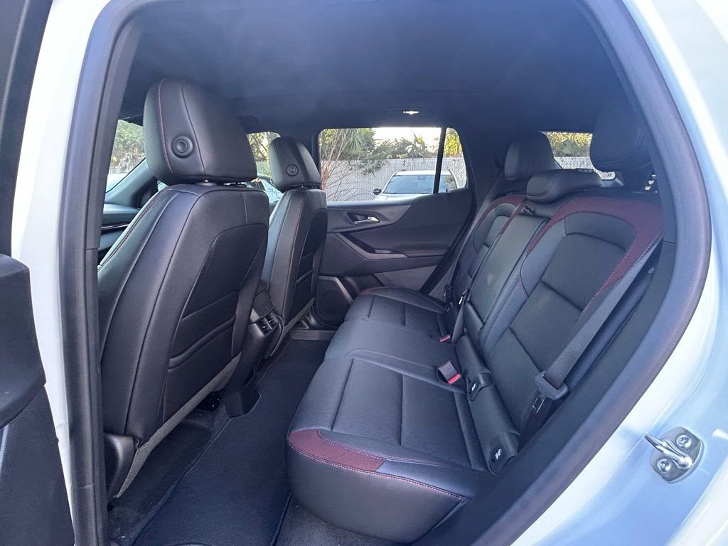 New 2026 Chevrolet Equinox RS image 14