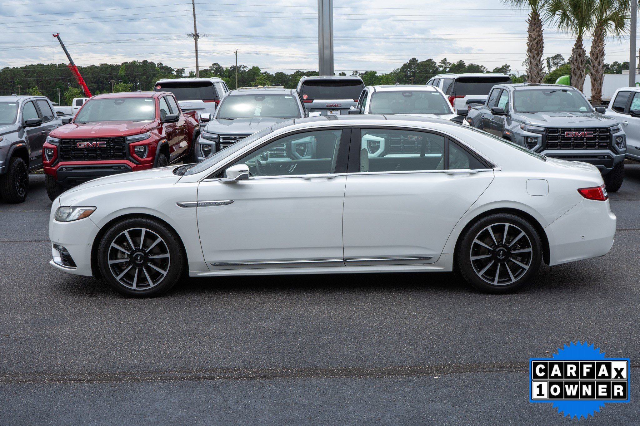 Used 2020 Lincoln Continental Reserve FWD image 6