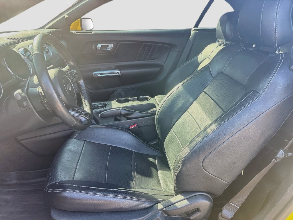 Used 2016 Ford Mustang Premium RWD image 22