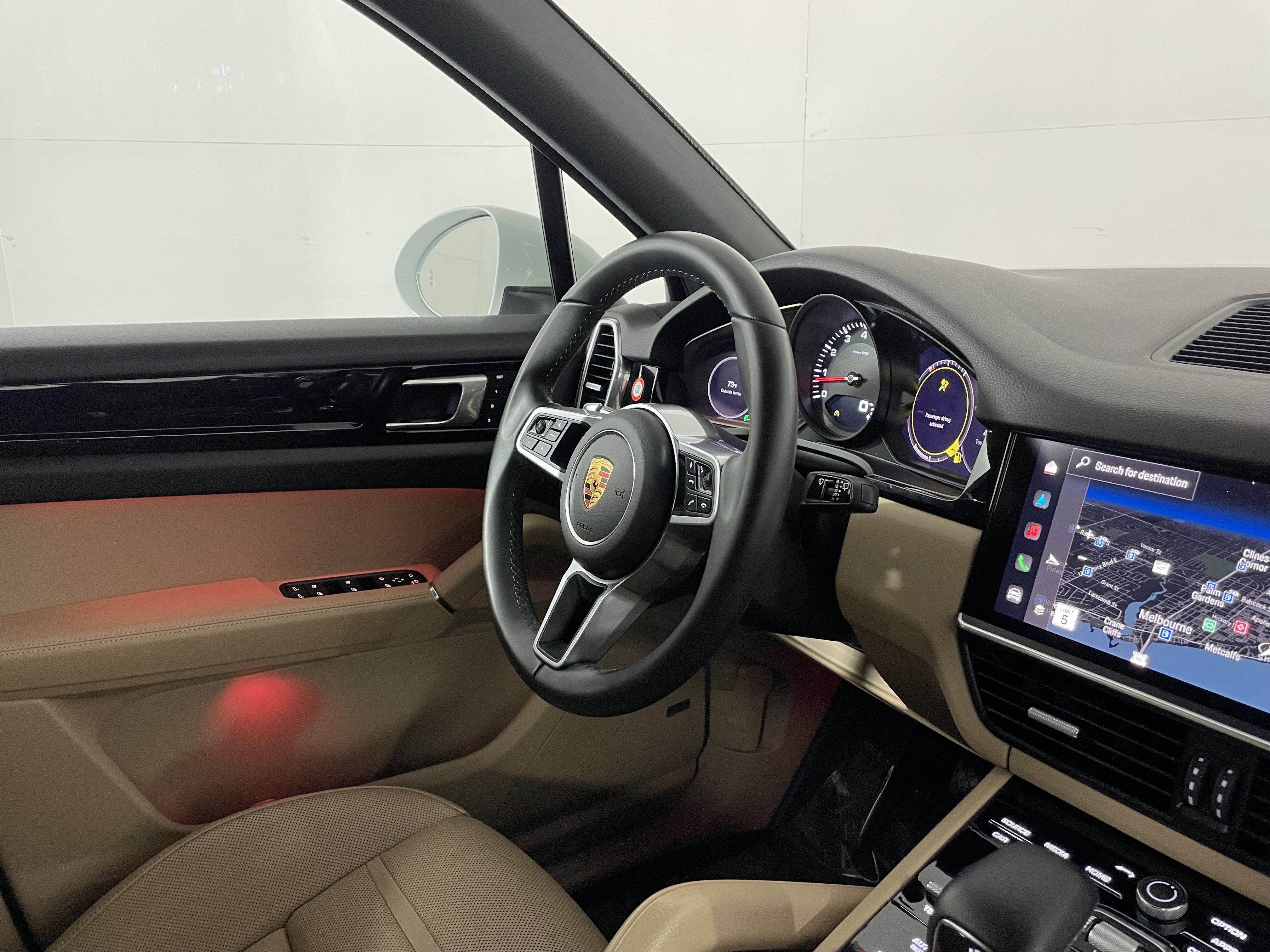 Used 2023 Porsche Cayenne image 12