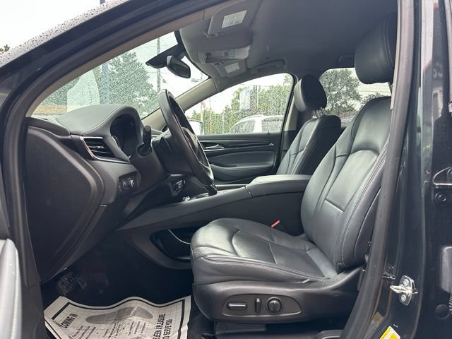Used 2018 Buick Enclave Essence w/ Trailering Package AWD/4WD image 10