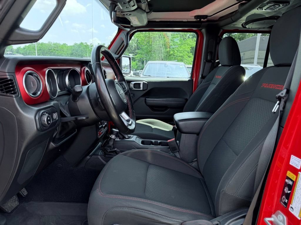 Used 2023 Jeep Gladiator Rubicon w/ Dual Top Group AWD/4WD image 15