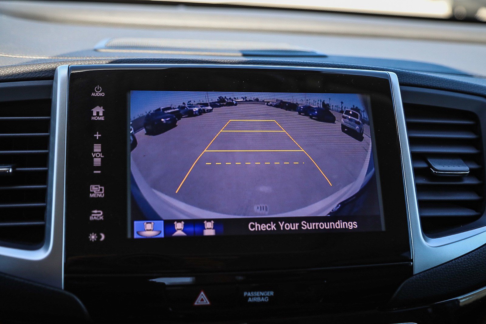 Used 2017 Honda Pilot Touring image 23