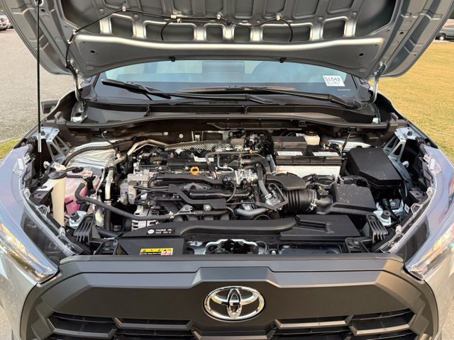 Used 2026 Toyota Corolla Cross L FWD image 30