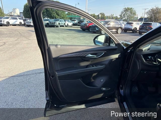 Used 2023 Buick Envision Avenir AWD/4WD image 27