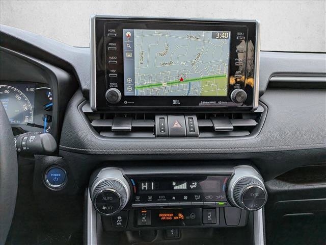 Used 2021 Toyota RAV4 Limited image 12