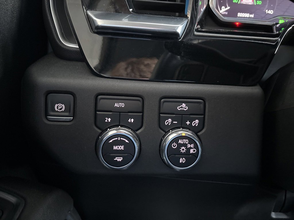 Used 2023 GMC Sierra 1500 Elevation image 15