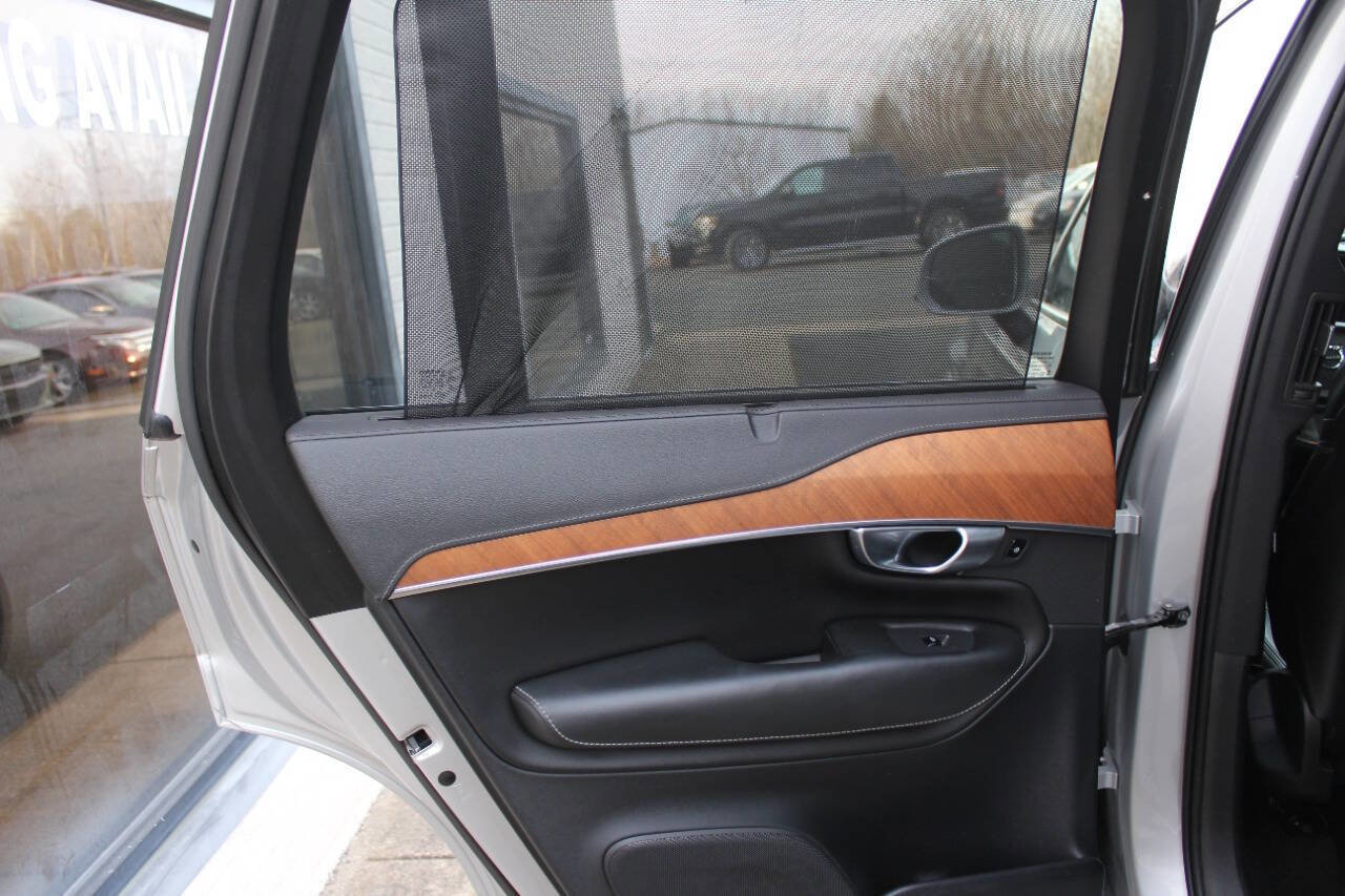 Used 2020 Volvo XC90 T6 Inscription w/ Protection Package Premier image 15