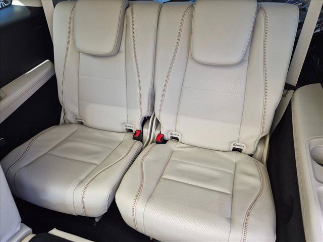 New 2027 Mercedes-Benz GLS 450 4MATIC image 16