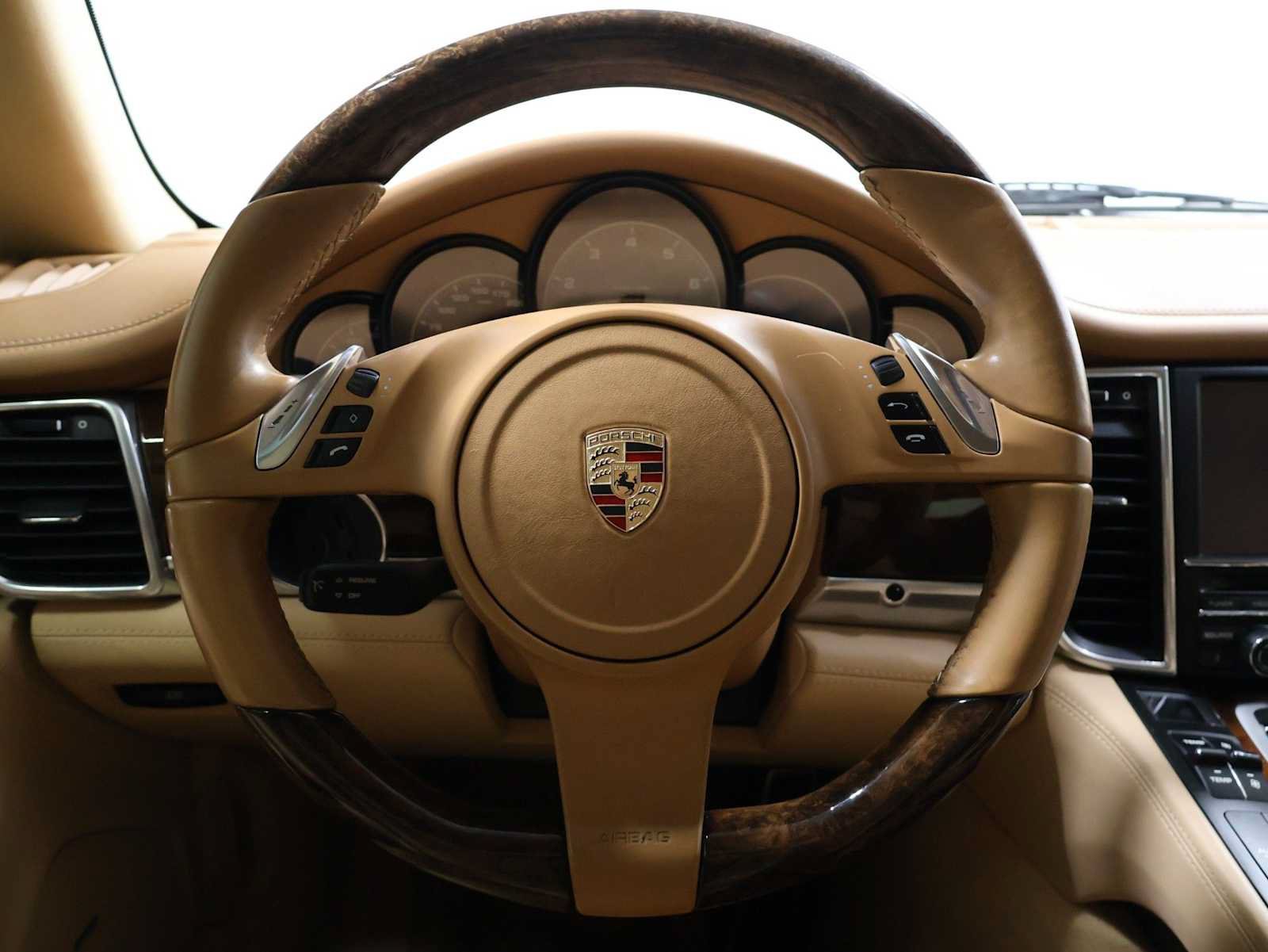 Used 2012 Porsche Panamera S RWD image 23