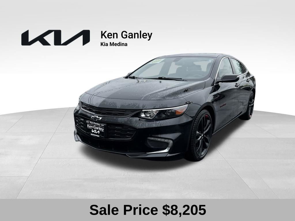 Used 2018 Chevrolet Malibu LT w/ Redline Edition FWD image 1