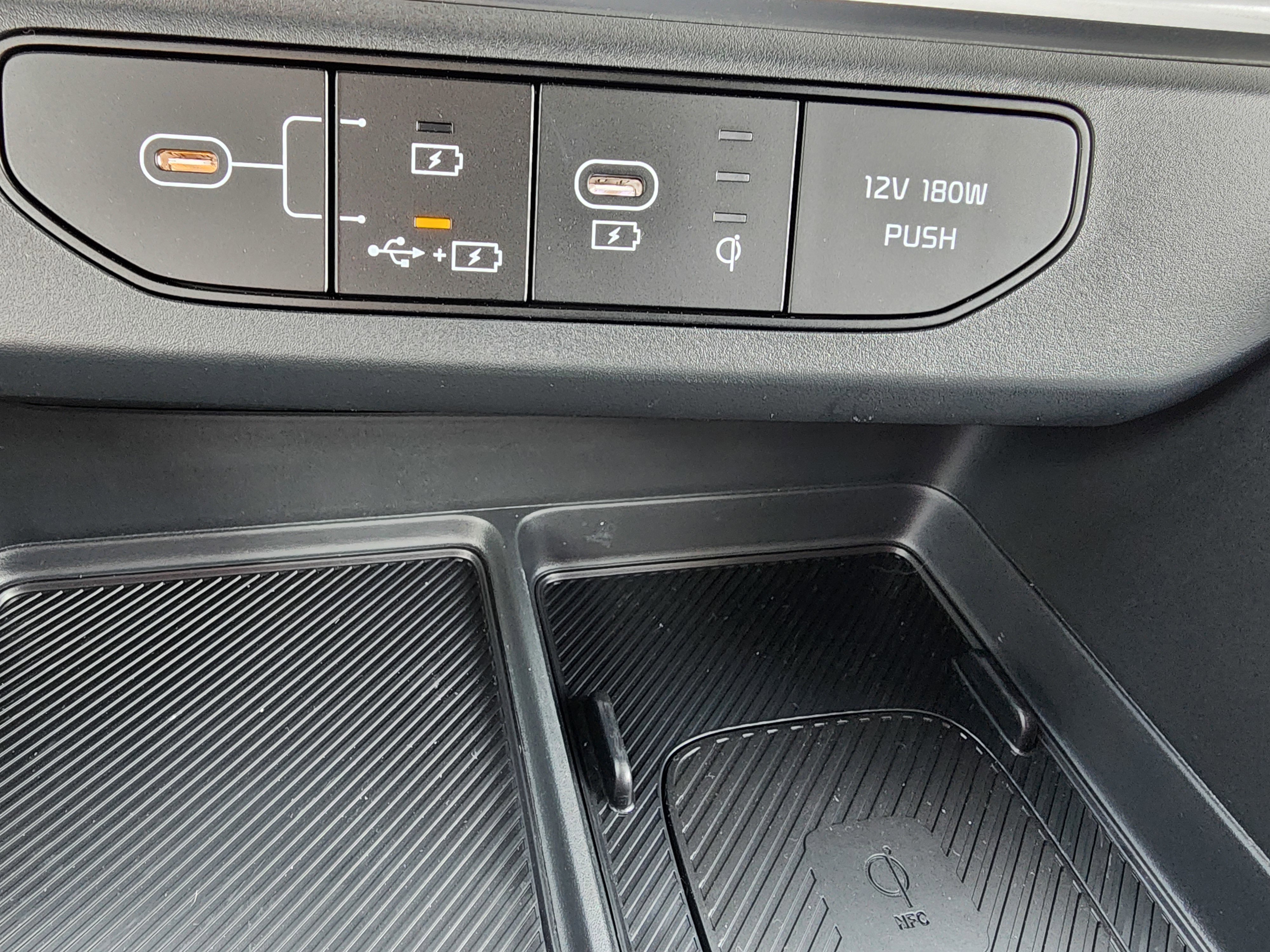 New 2026 Kia Carnival SX image 24