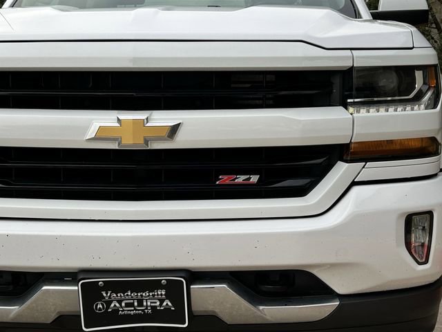 Used 2018 Chevrolet Silverado 1500 LT w/ Texas Edition image 10