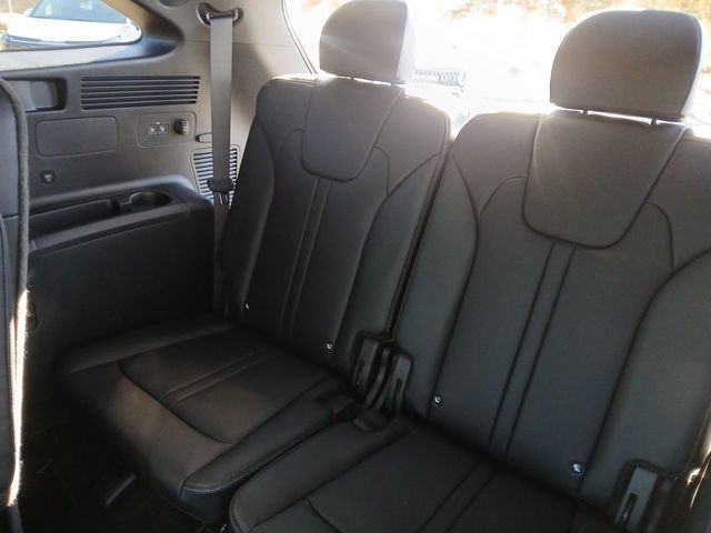 Certified 2026 Kia Sorento SX Prestige AWD/4WD image 27