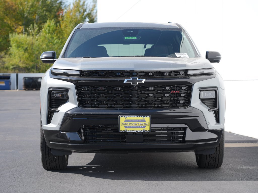 New 2027 Chevrolet Traverse RS w/ LPO, Floor Liner Package AWD/4WD image 6