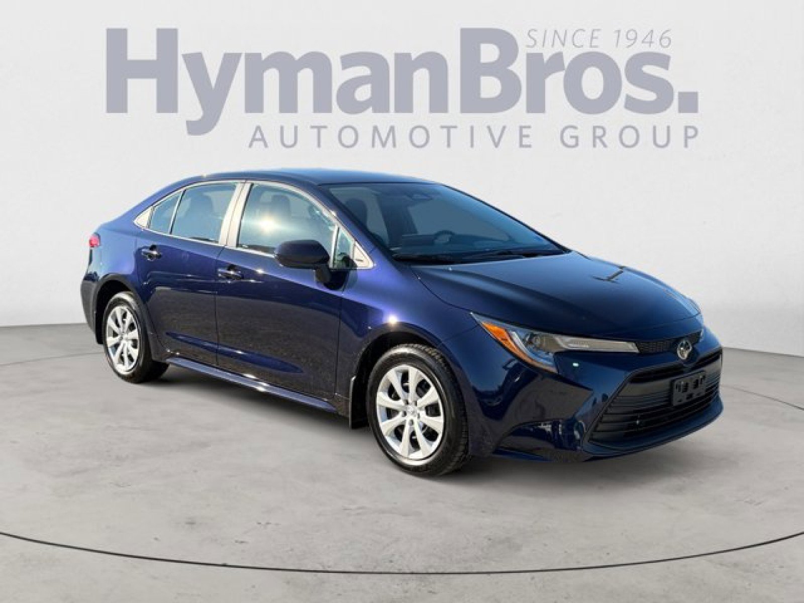 Used 2025 Toyota Corolla LE video 1