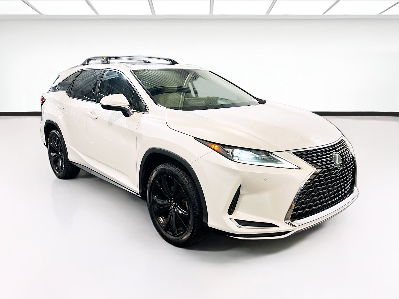 Used 2020 Lexus RX 350L FWD w/ Premium Package image 3