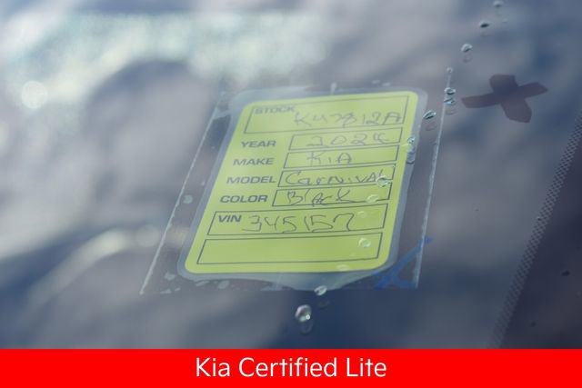 Certified 2024 Kia Carnival EX image 37