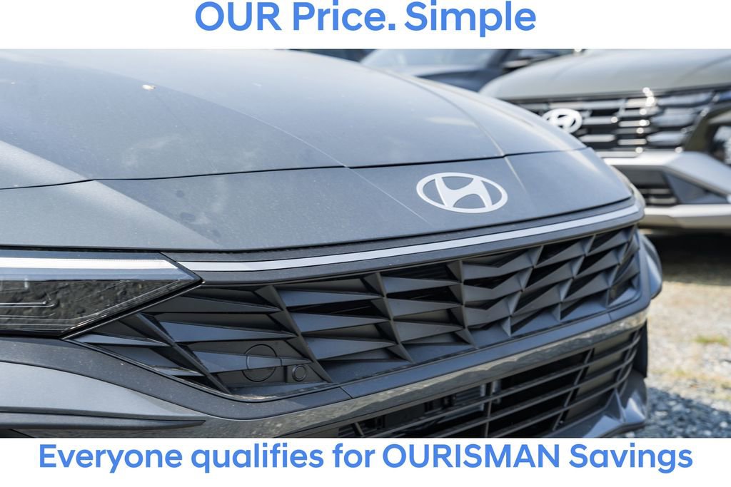 New 2025 Hyundai Elantra SEL image 8