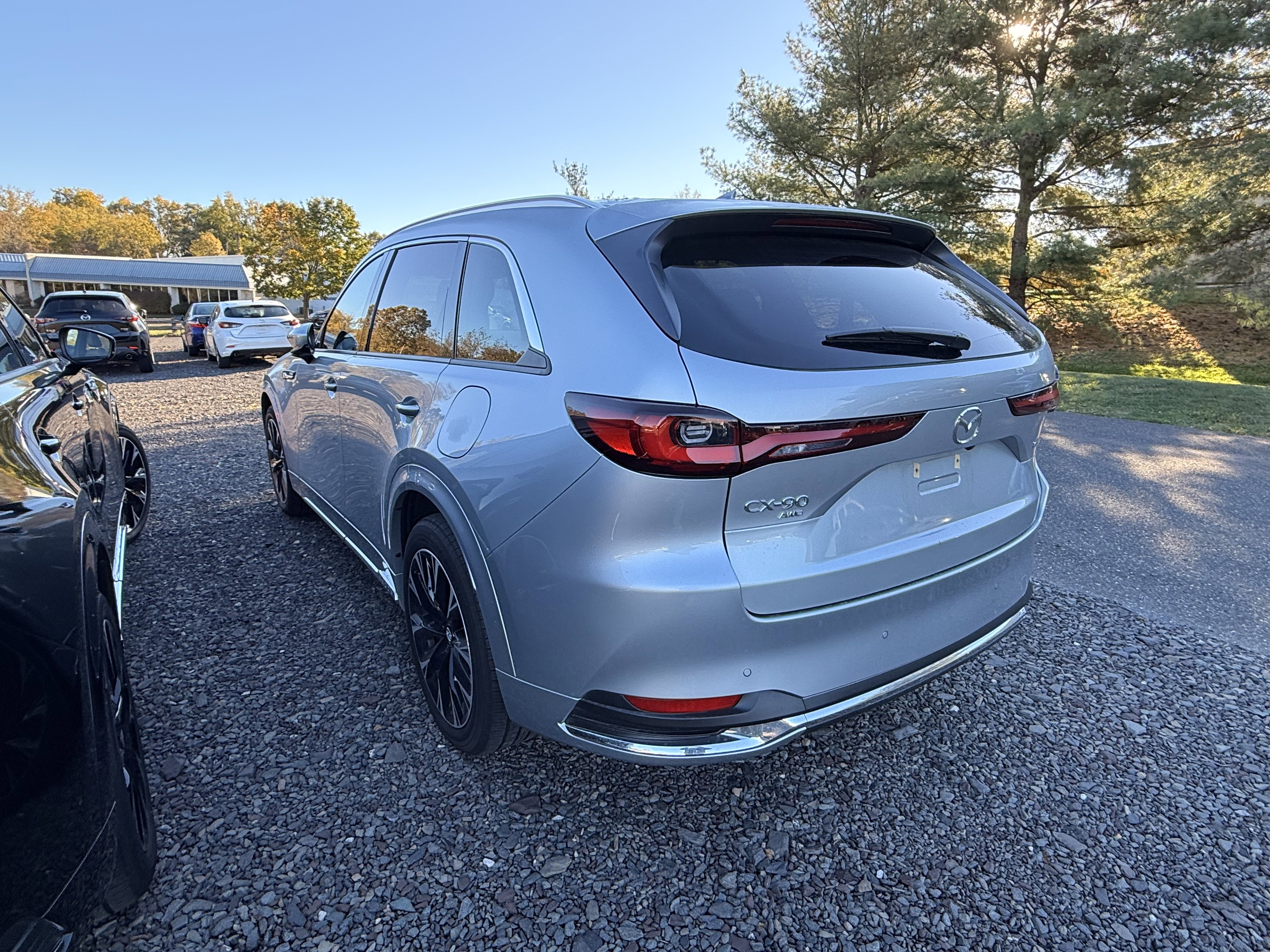 Used 2025 MAZDA CX-90 3.3 Turbo S w/ Premium Package image 9