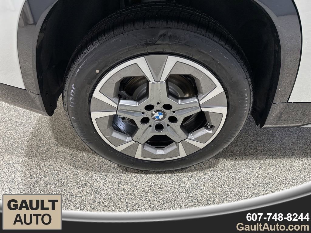 New 2026 BMW X1 xDrive28i w/ Convenience Package image 21
