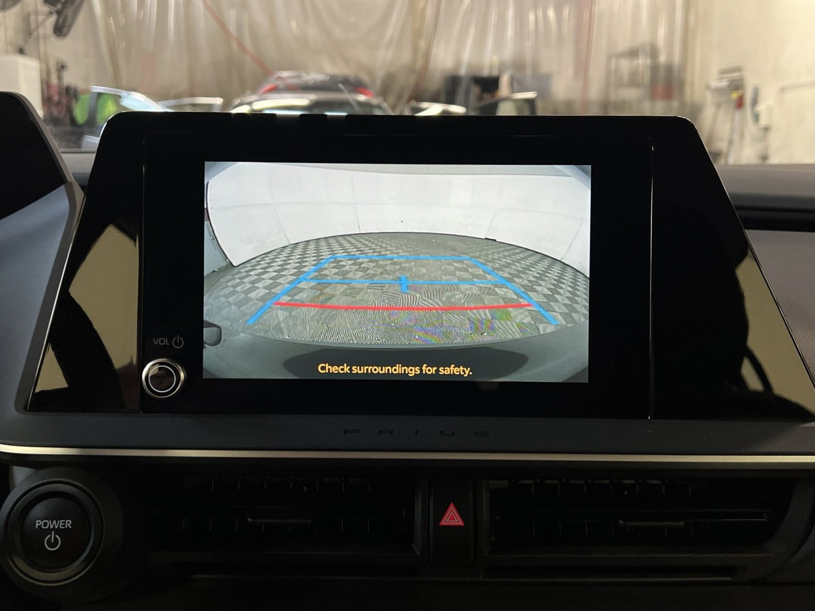 Used 2025 Toyota Prius LE image 19