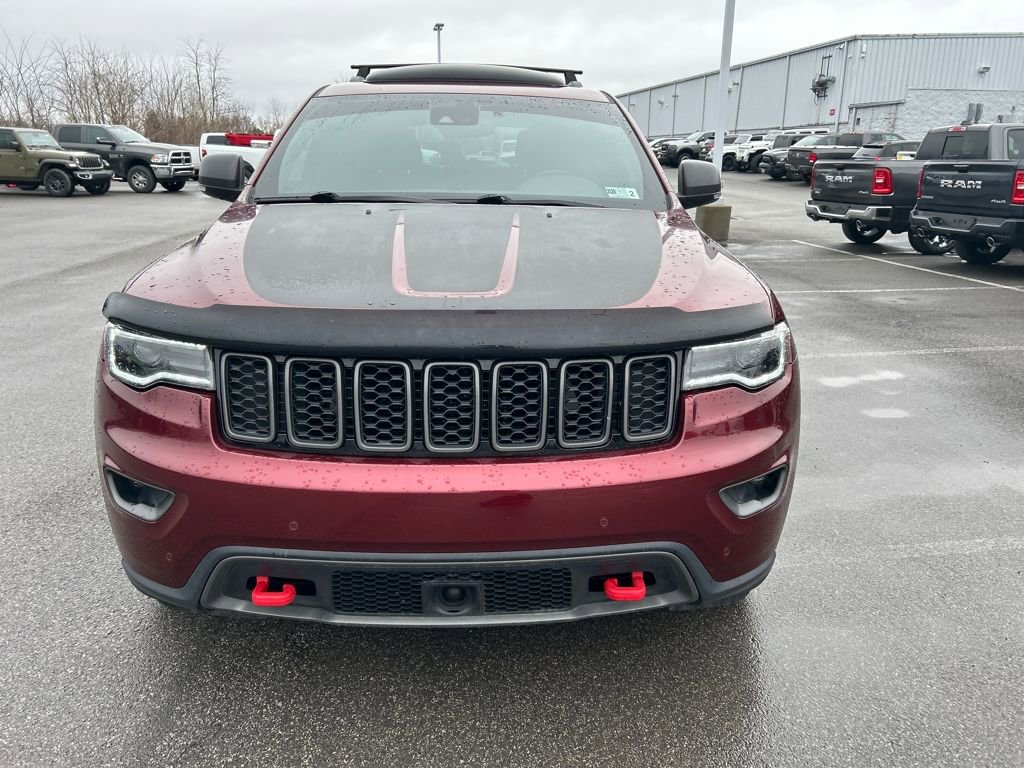 Used 2019 Jeep Grand Cherokee Trailhawk w/ Trailhawk Luxury Group image 2