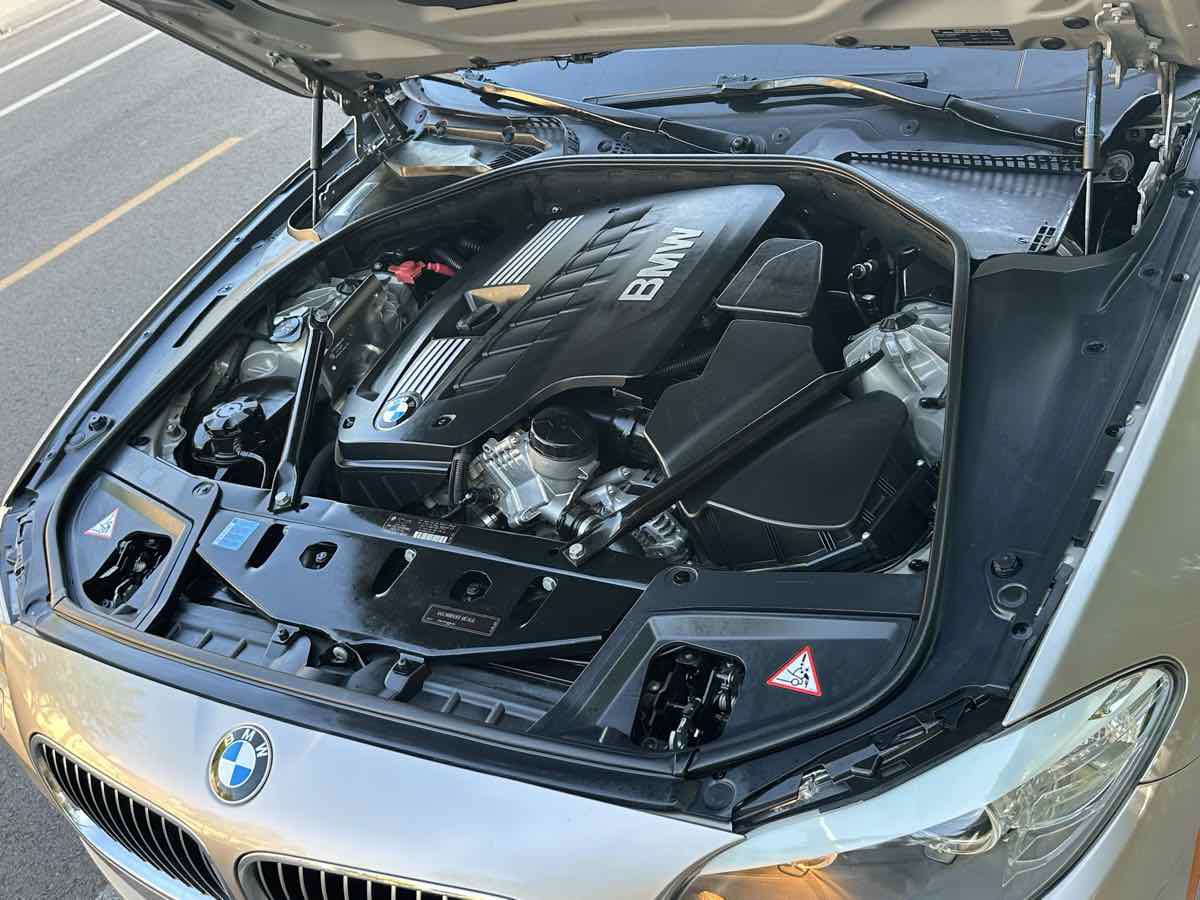 Used 2011 BMW 528i Sedan RWD image 59