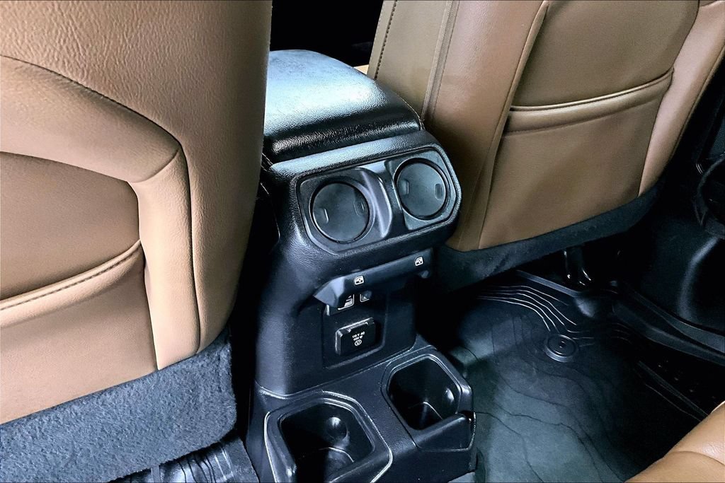 Used 2021 Jeep Gladiator Overland AWD/4WD image 30
