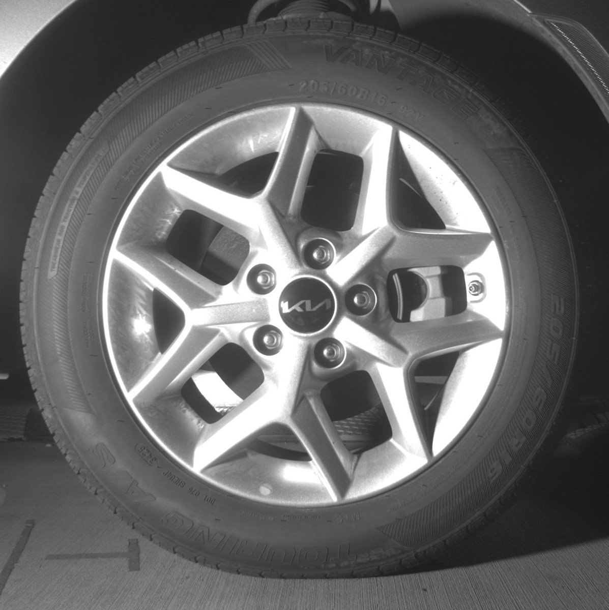 Used 2025 Kia Soul LX w/ LX Technology Package image 13